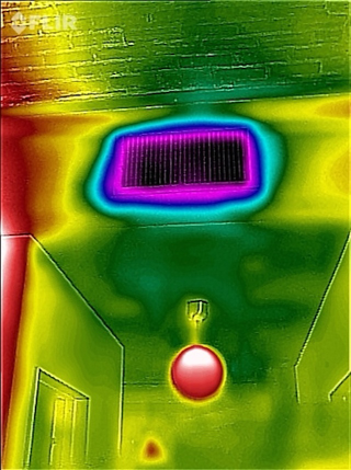 Illustration for article titled FLIR ONE Camera Review: Yep, iPhone Predator-Vision Is Awesome